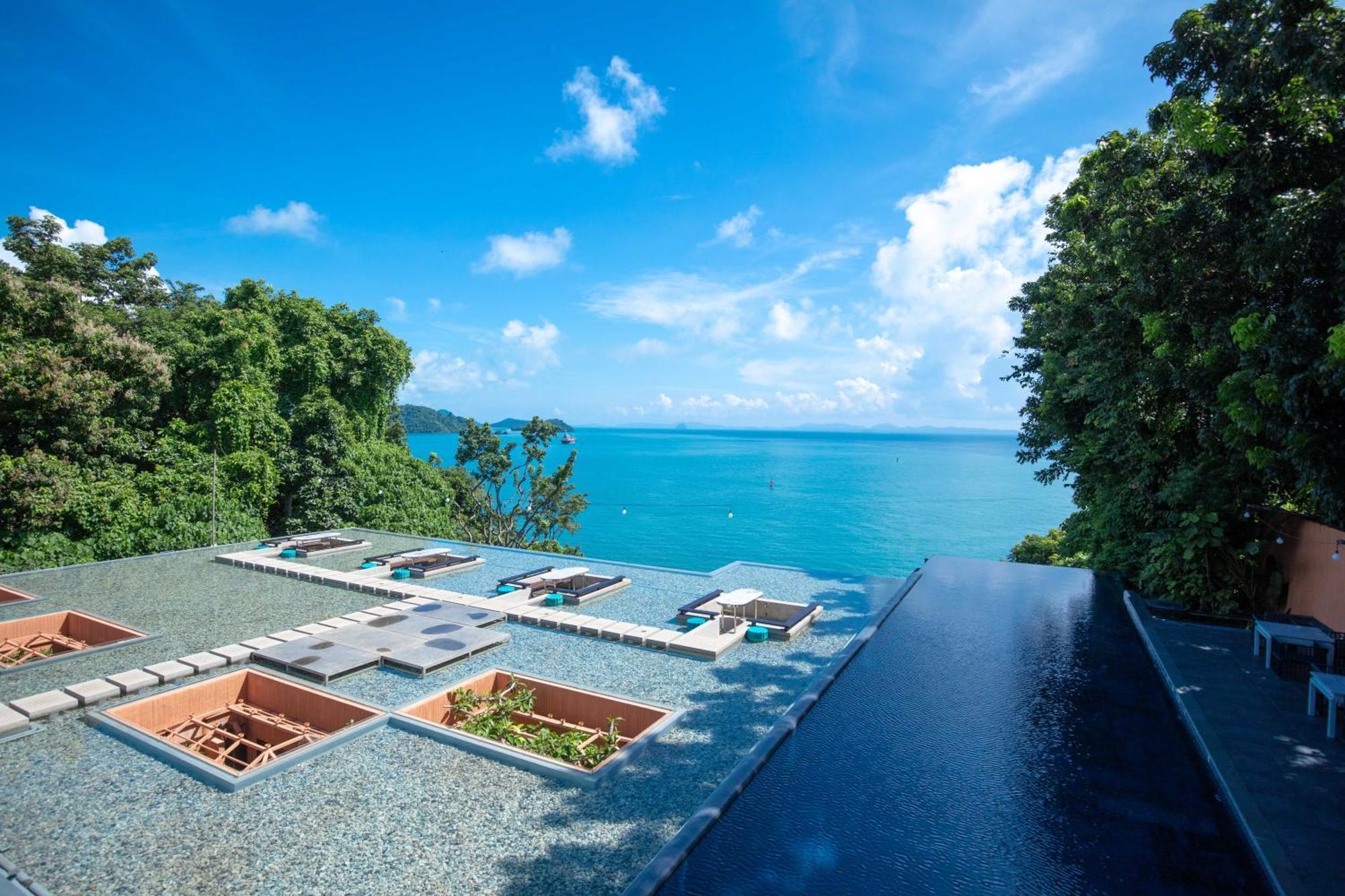 Sri Panwa Phuket Luxury Pool Villa Hotel - Sha Plus Exterior foto Infinity pool at the resort